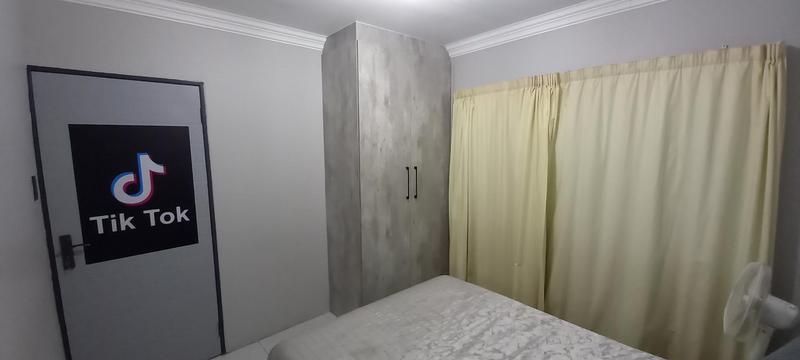 4 Bedroom Property for Sale in Roodepan Northern Cape